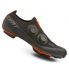 DMT KM0 MTB shoes - Black